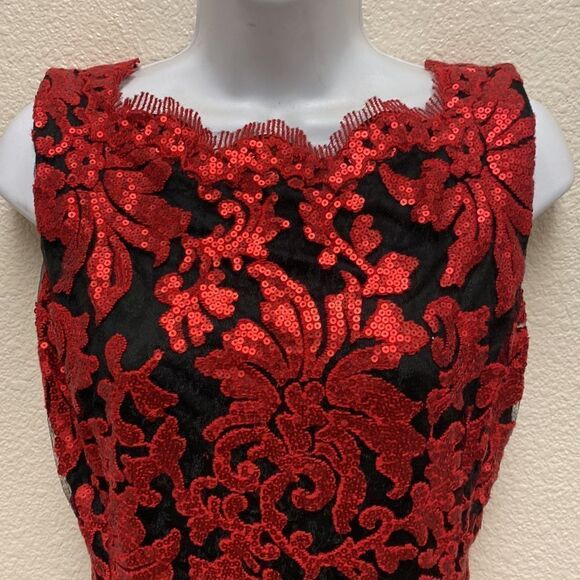 Tasashi Shoji Sequin Sheath Dress Size 4 - Picture 4 of 7